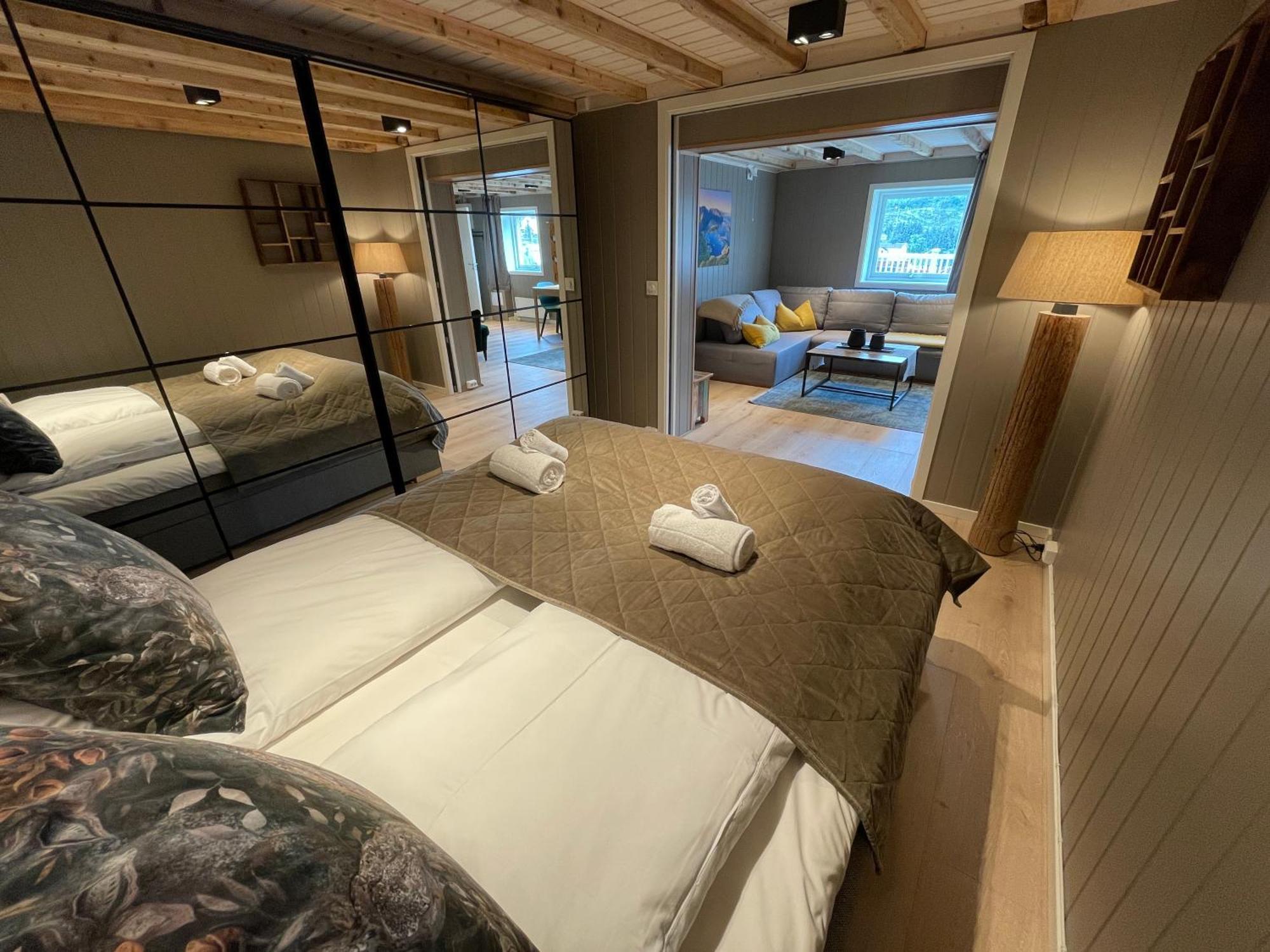 Lofoten Planet Studio Sorvagen Exterior foto